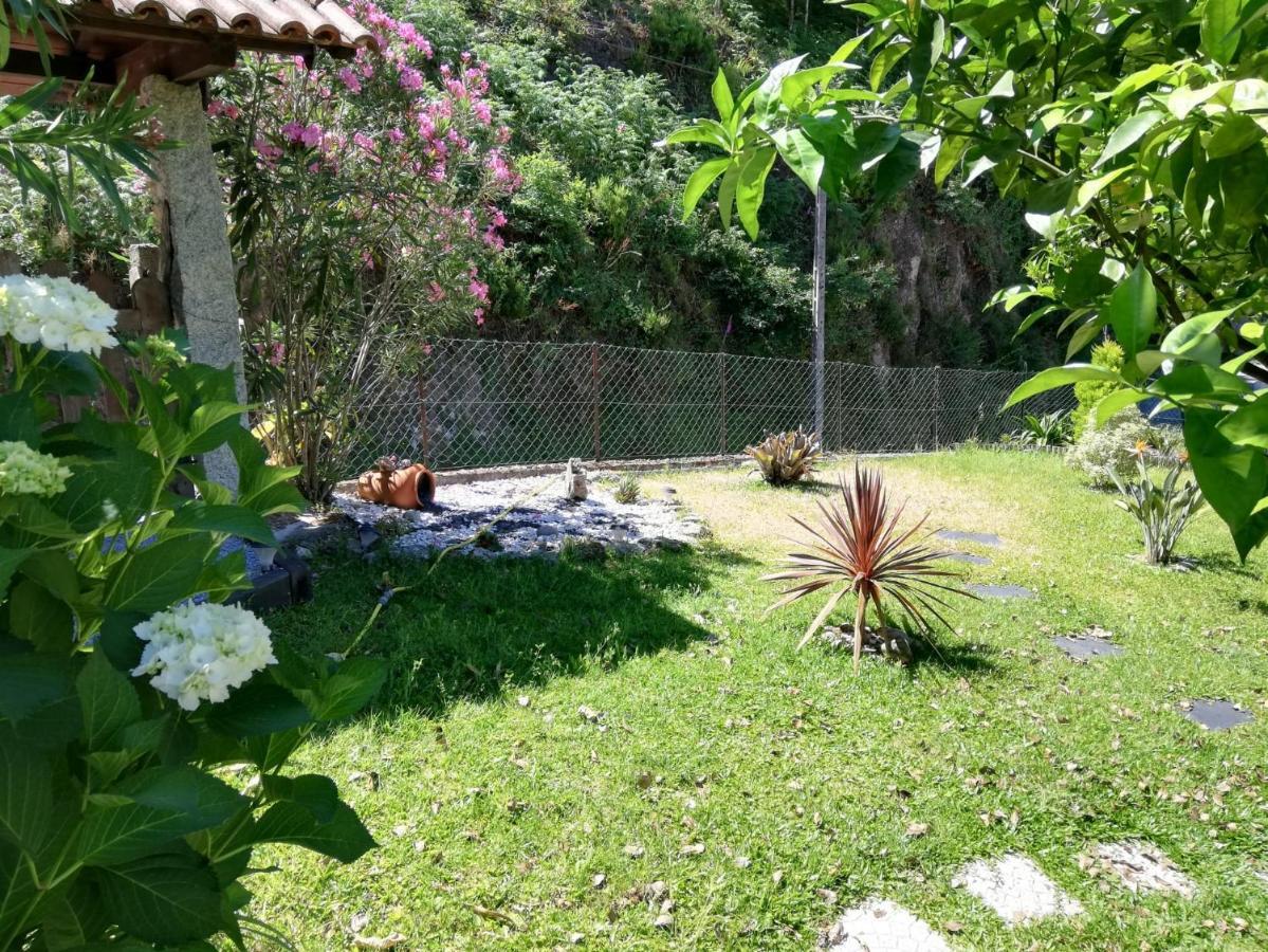 Apartamento Casa De Casarelhos - Vistas Rio, Campo E Montanha - Lareira Gerês Exterior foto